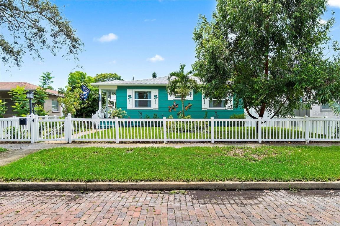 6330 2nd Ave., St Petersburg, FL 33707