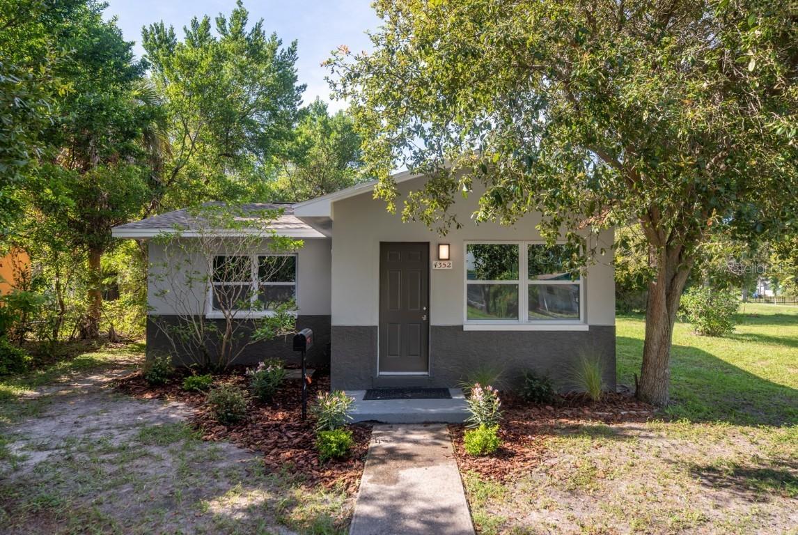 4352 15th Ave., St Petersburg, FL 33711