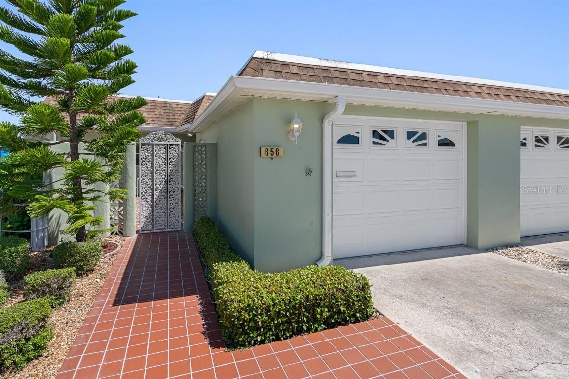 656 Boca Ciega Point Blvd., St Petersburg, FL 33708