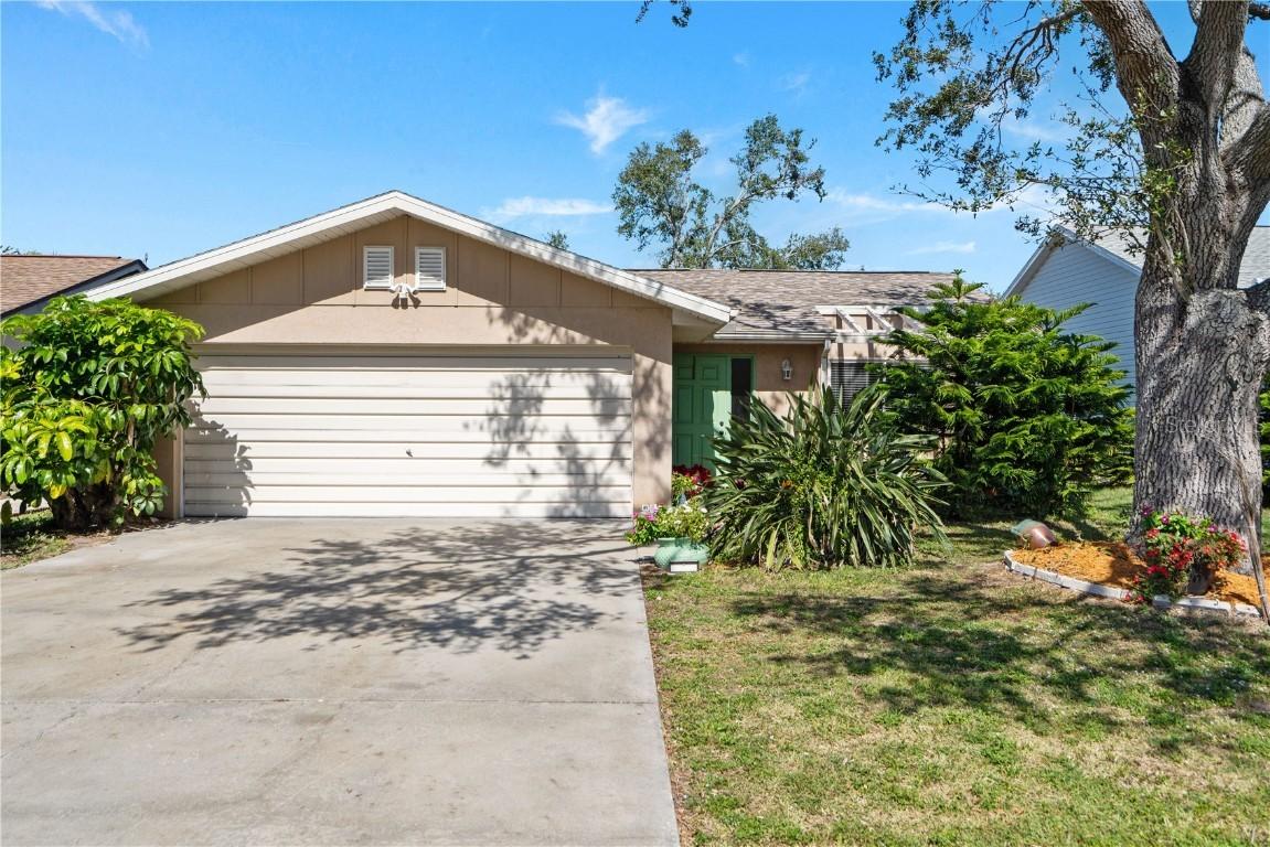 817 Gulf Coast Blvd., Venice, FL 34285