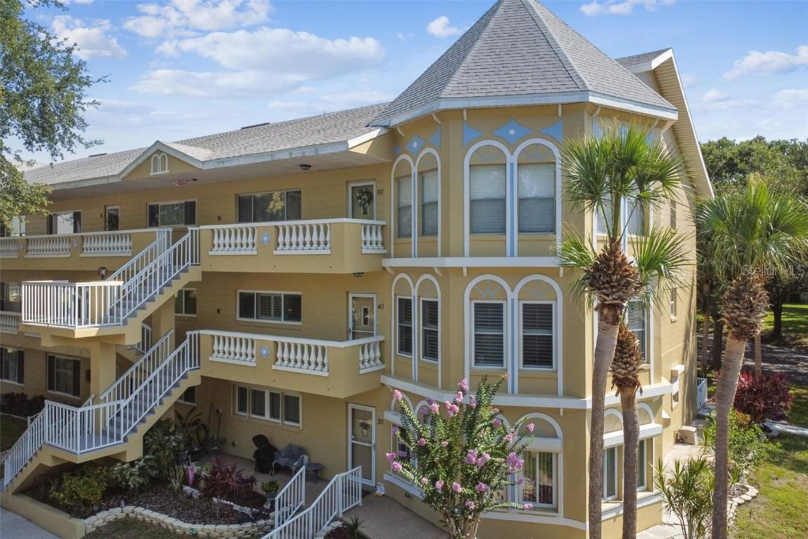 2220 Spanish Dr. #40, Clearwater, FL 33763