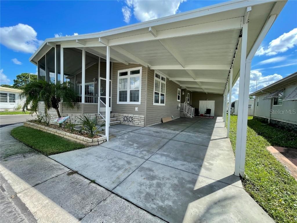 34690 Lake Dr., Pinellas Park, FL 33781