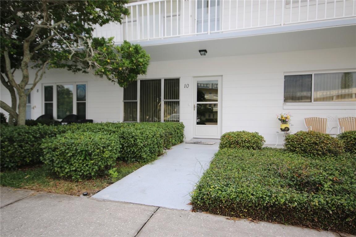 2220 Swedish Dr. #10, Clearwater, FL 33763