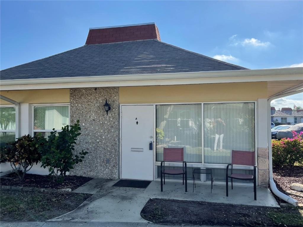 4359 Tahitian Gardens Cir. #A, Holiday, FL 34691