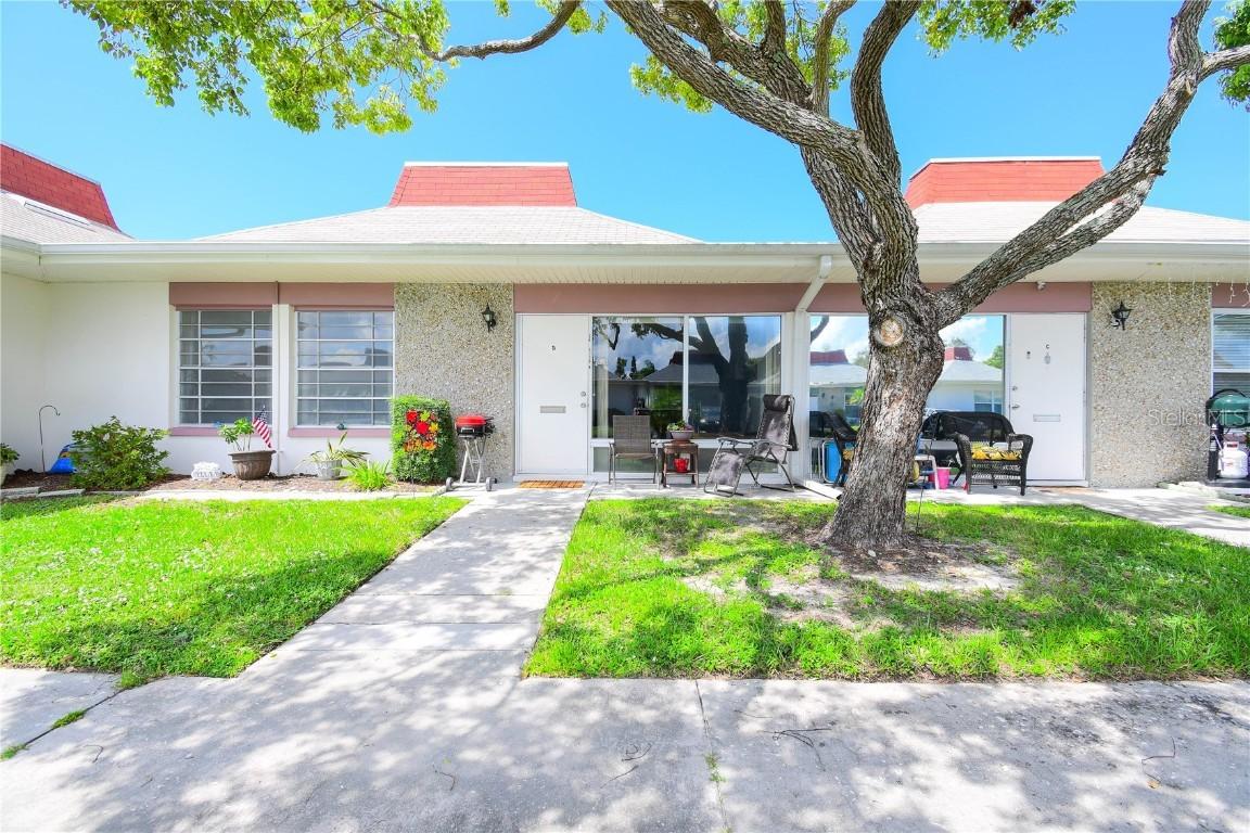 4339 Tahitian Gardens Cir. #B, Holiday, FL 34691