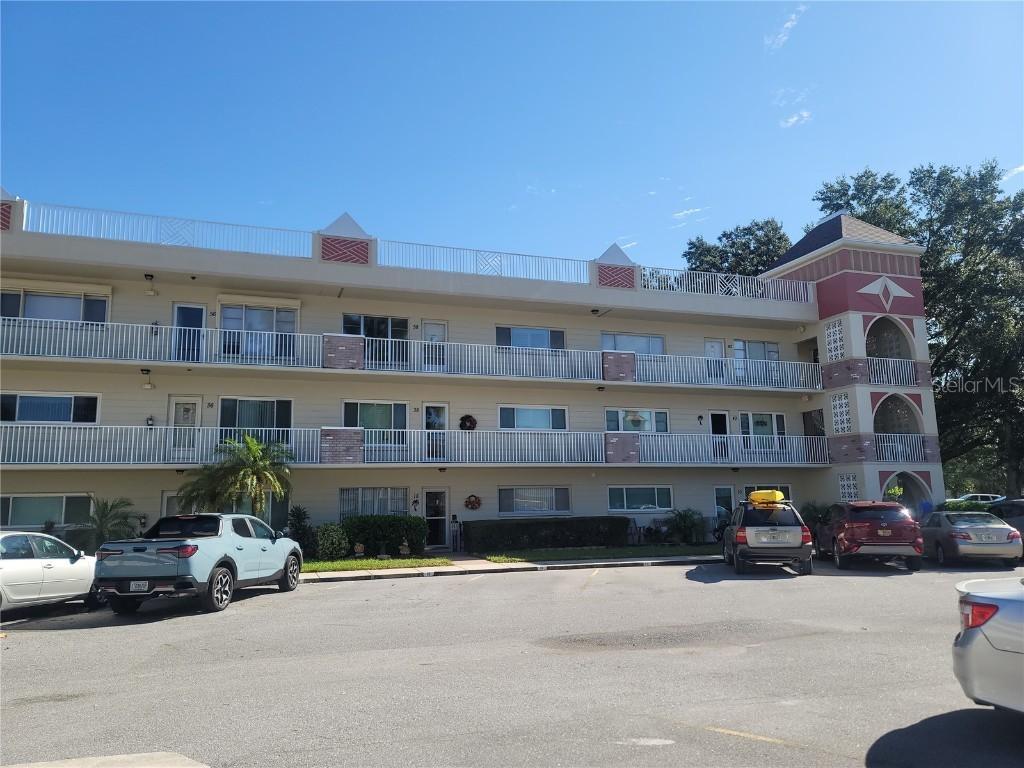 2262 Swedish Dr. #60, Clearwater, FL 33763