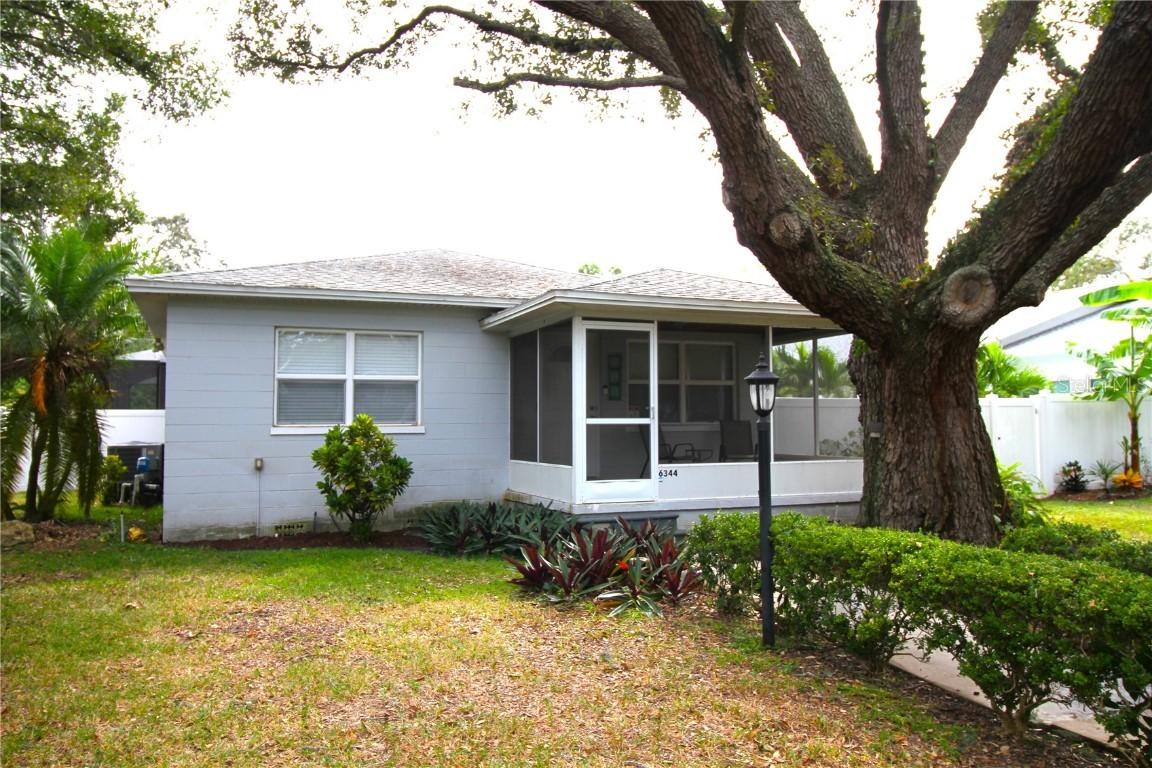 6344 8th Ave., Gulfport, FL 33707