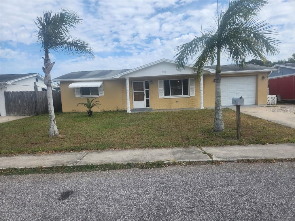 1440 Wickham Ln, Holiday, FL 34691