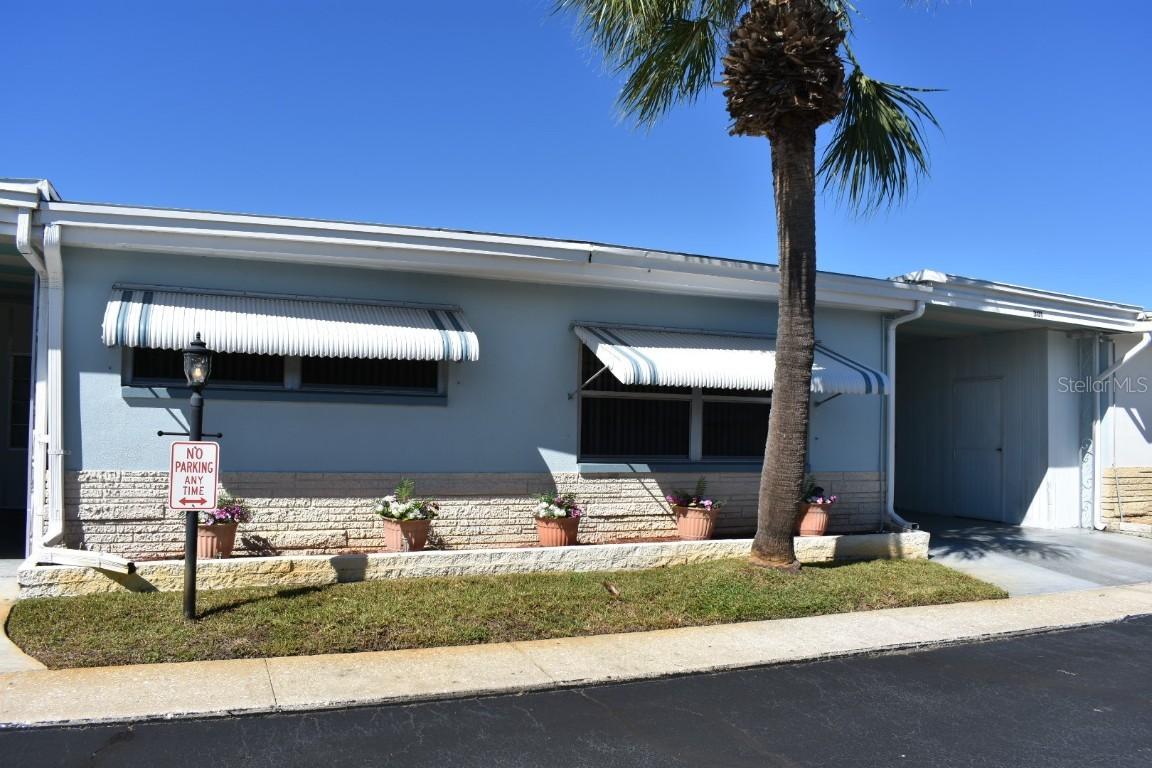 250 Rosery Rd. #301, Largo, FL 33770