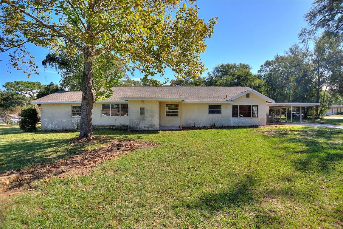 11910 Carmen Ave., Dade City, FL 33525