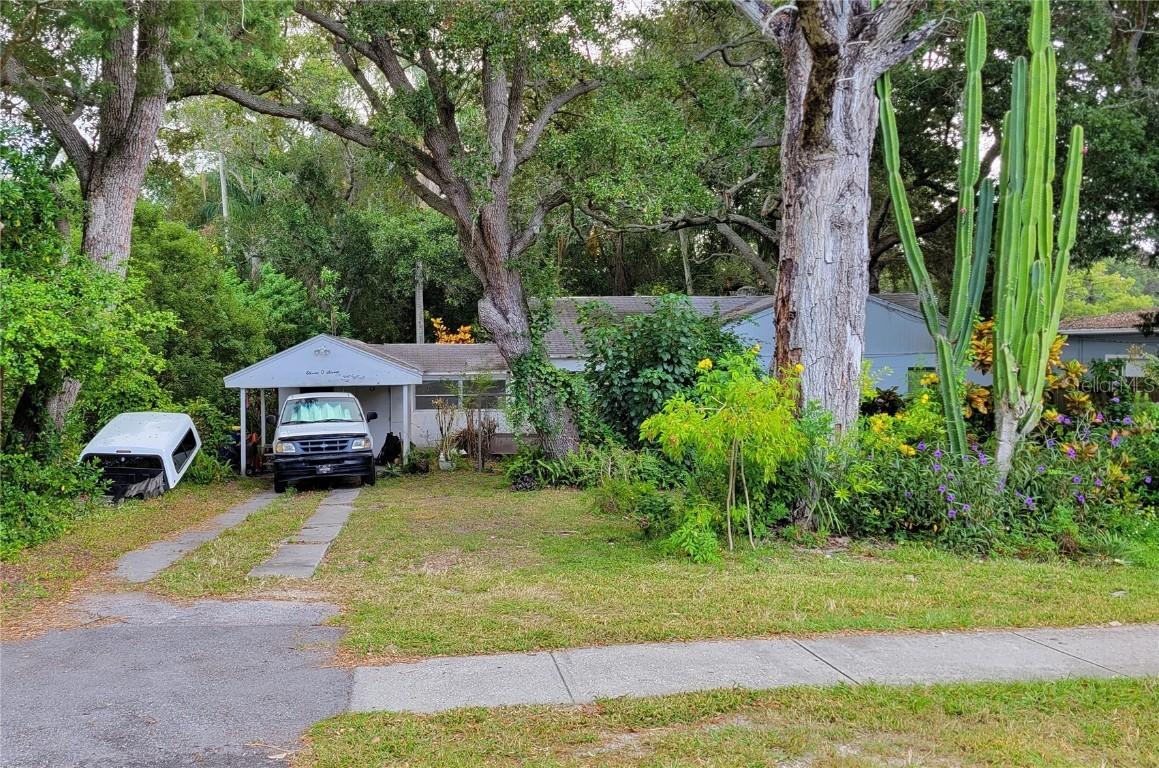 1107 N Betty Ln, Clearwater, FL 33755