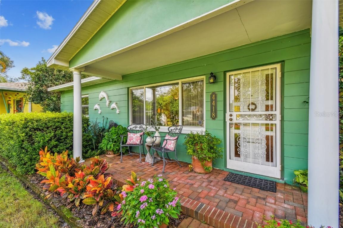 4418 4th Ave., St Petersburg, FL 33713