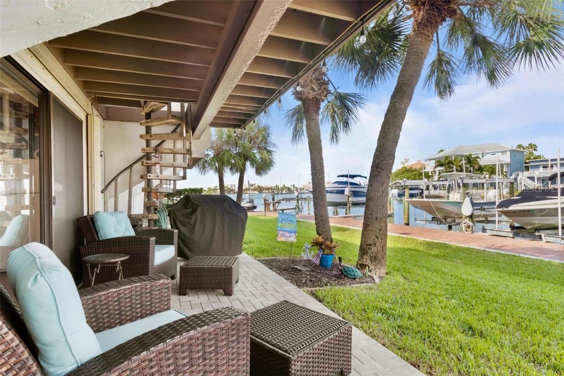 220 Skiff  Point Point, Clearwater, FL 33767