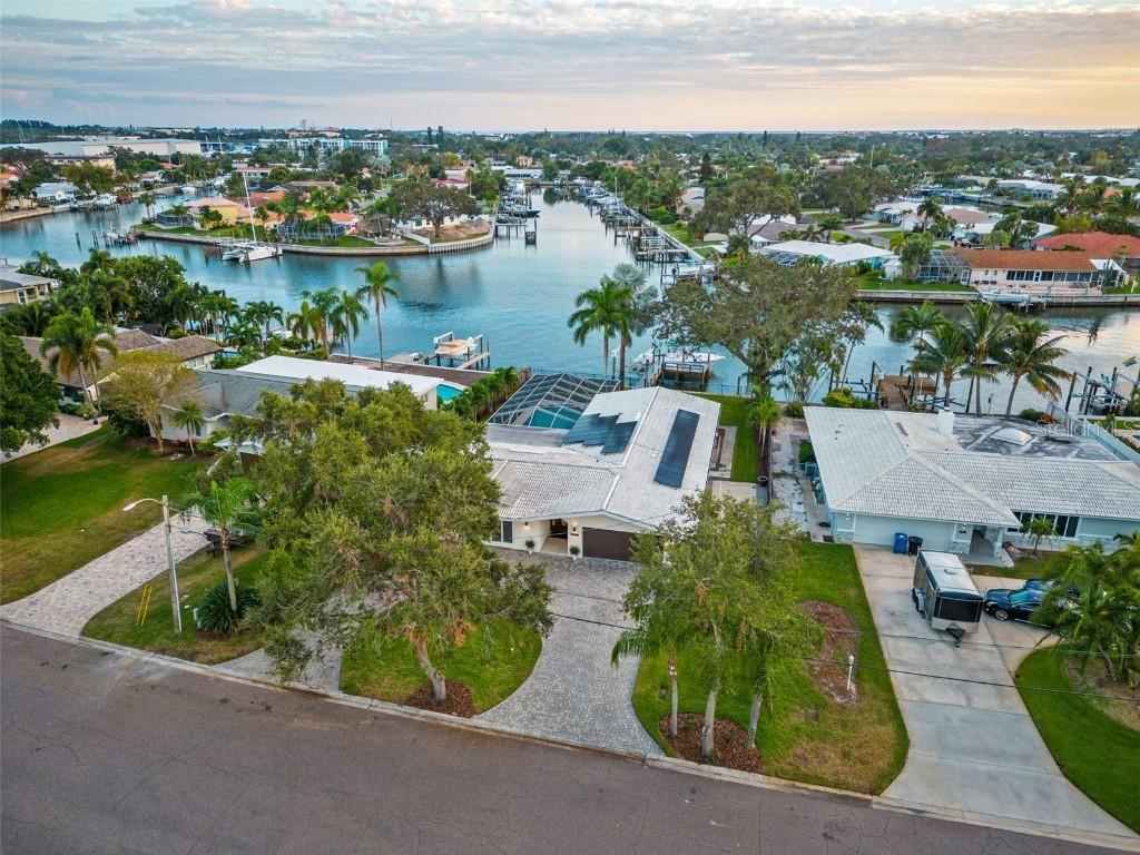 3836 42nd Ave., St Petersburg, FL 33711