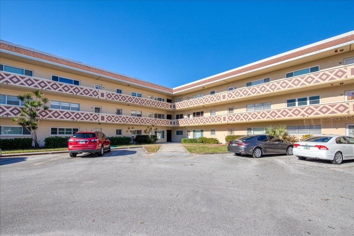 2384 Tahitian Ln. #44, Clearwater, FL 33763