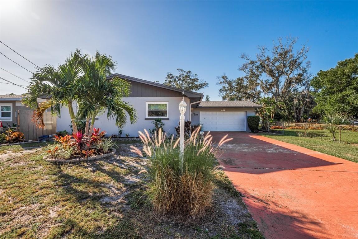 1149 Queen St., Clearwater, FL 33756