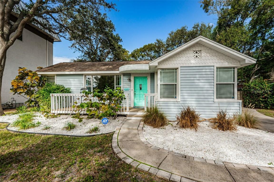 1010 Charles St., Clearwater, FL 33755