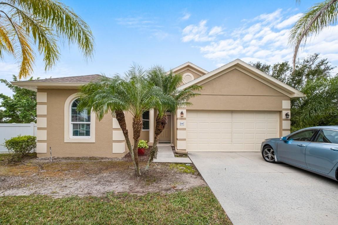 5007 Hemingford Ct., Palmetto, FL 34221