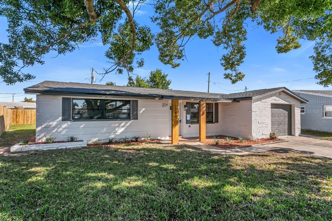 1182 Fernwood Dr., Holiday, FL 34690