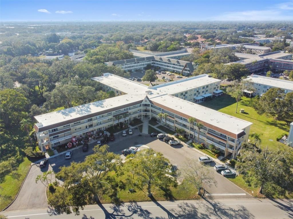 2040 World Parkway Blvd. #28, Clearwater, FL 33763