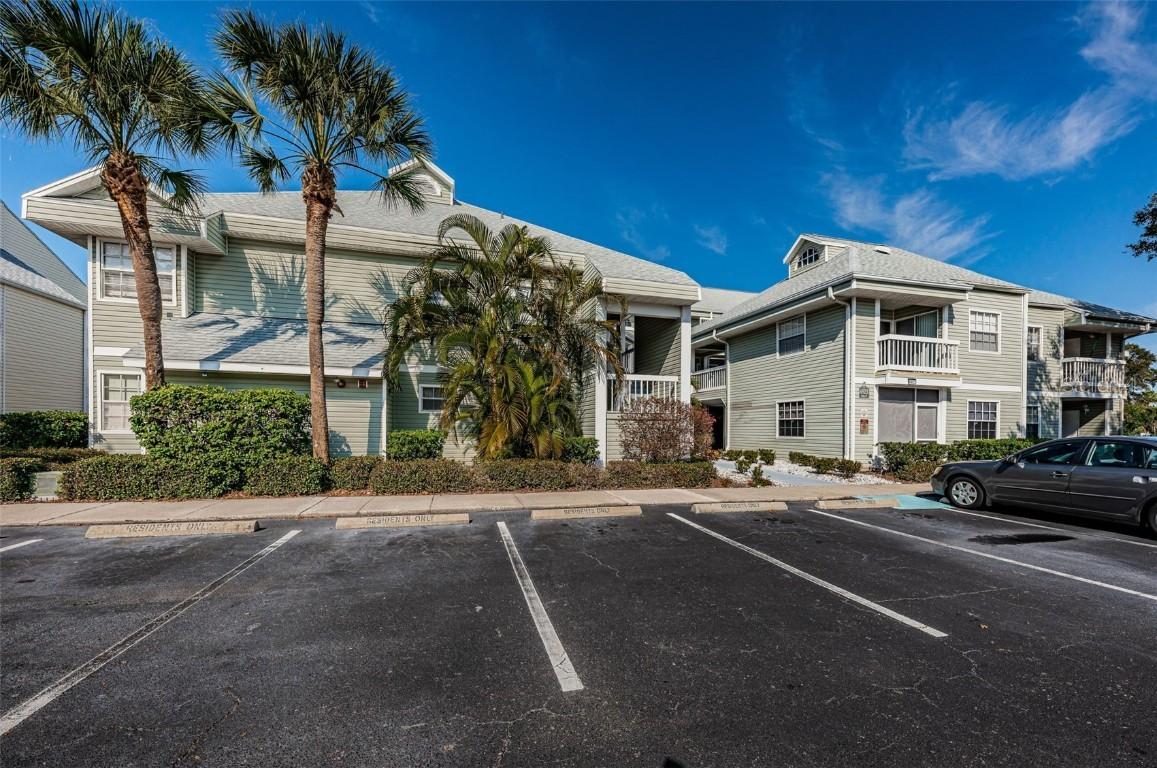 6923 Stonesthrow Cir. #4104, St Petersburg, FL 33710
