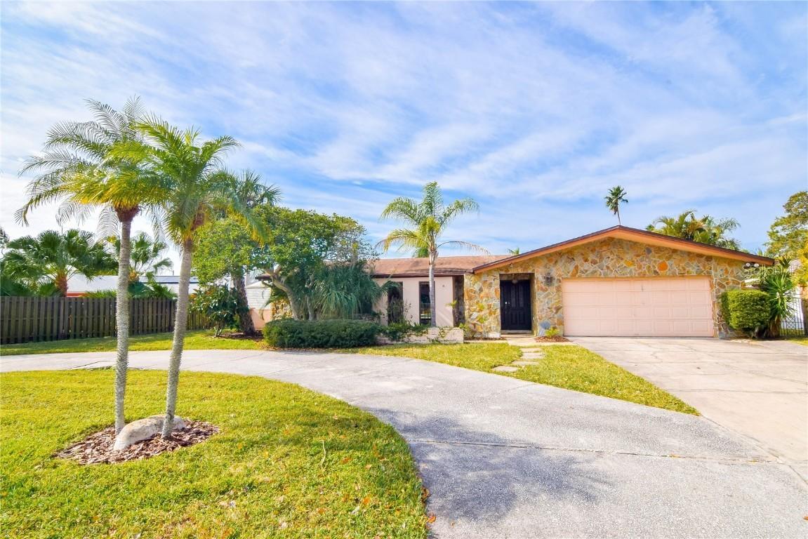 5536 Island Ave., Seminole, FL 33772