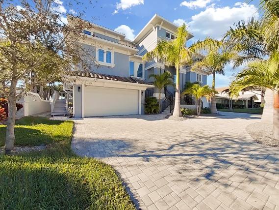 New Homes with In-ground Swimming Pools in Largo: January 8th to January 14th