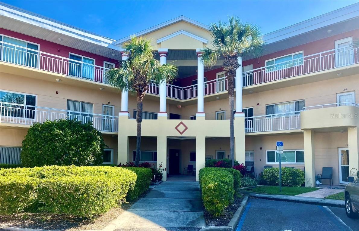 2021 Shangrila Dr. #12, Clearwater, FL 33763