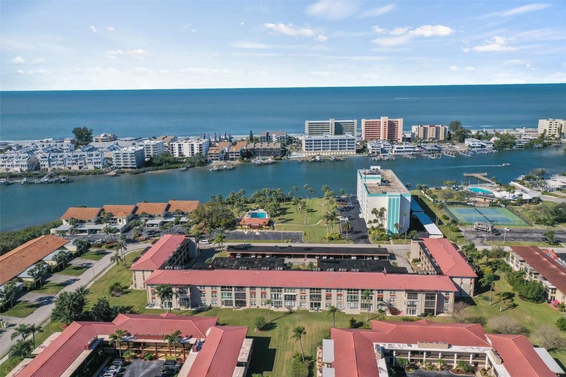 10215 Regal Dr. #45, Largo, FL 33774