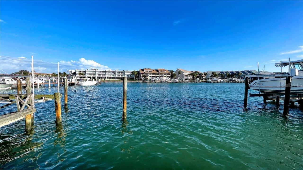 437 3rd Ave., Tierra Verde, FL 33715