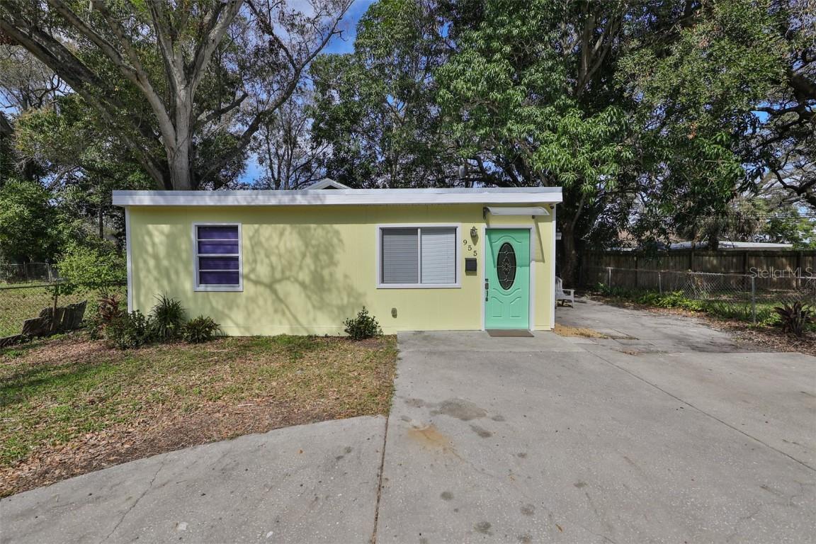 955 21st Ave., St Petersburg, FL 33705