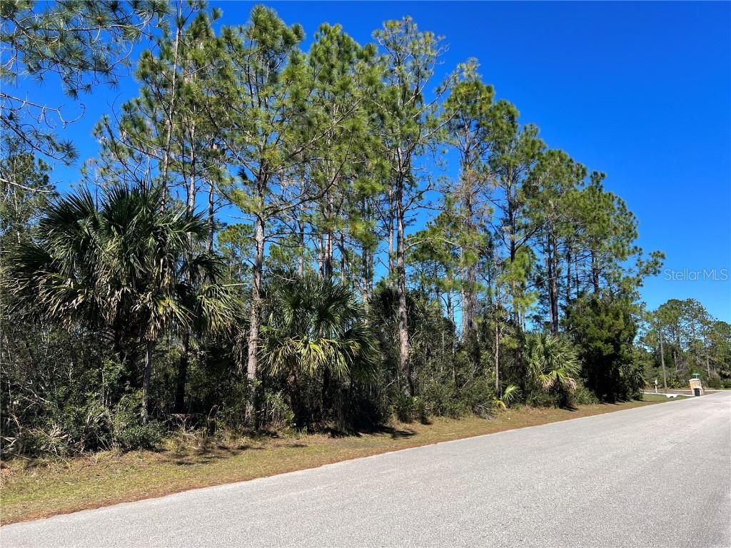 7 Universal Tr., Palm Coast, FL 32164