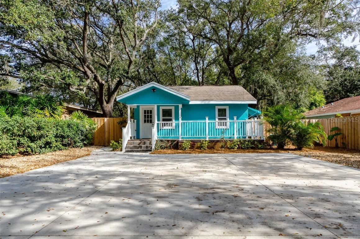 3117 Huron Ave., Oldsmar, FL 34677