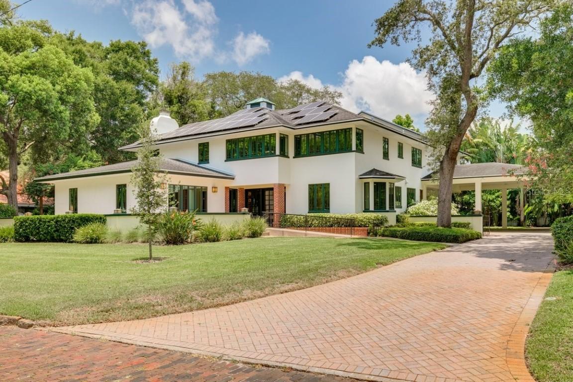 949 41st Ave., St Petersburg, FL 33703