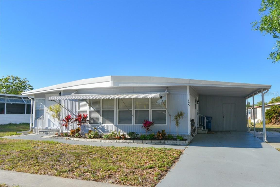 245 Lake Tarpon Dr., Palm Harbor, FL 34684