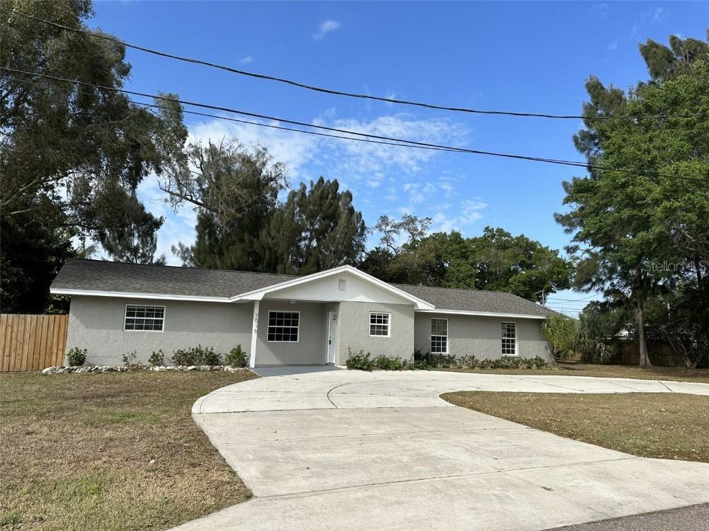 7015 53rd Ave., St Petersburg, FL 33709