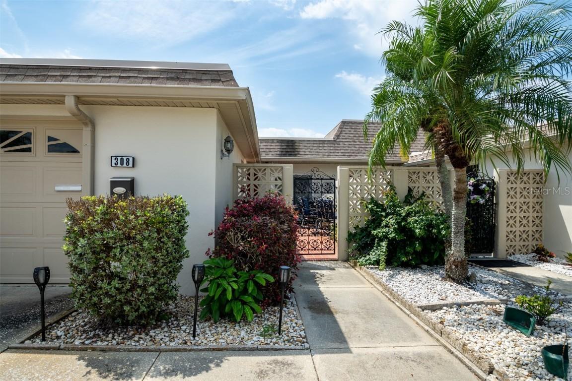 308 Boca Ciega Point Blvd. #1814, St Petersburg, FL 33708