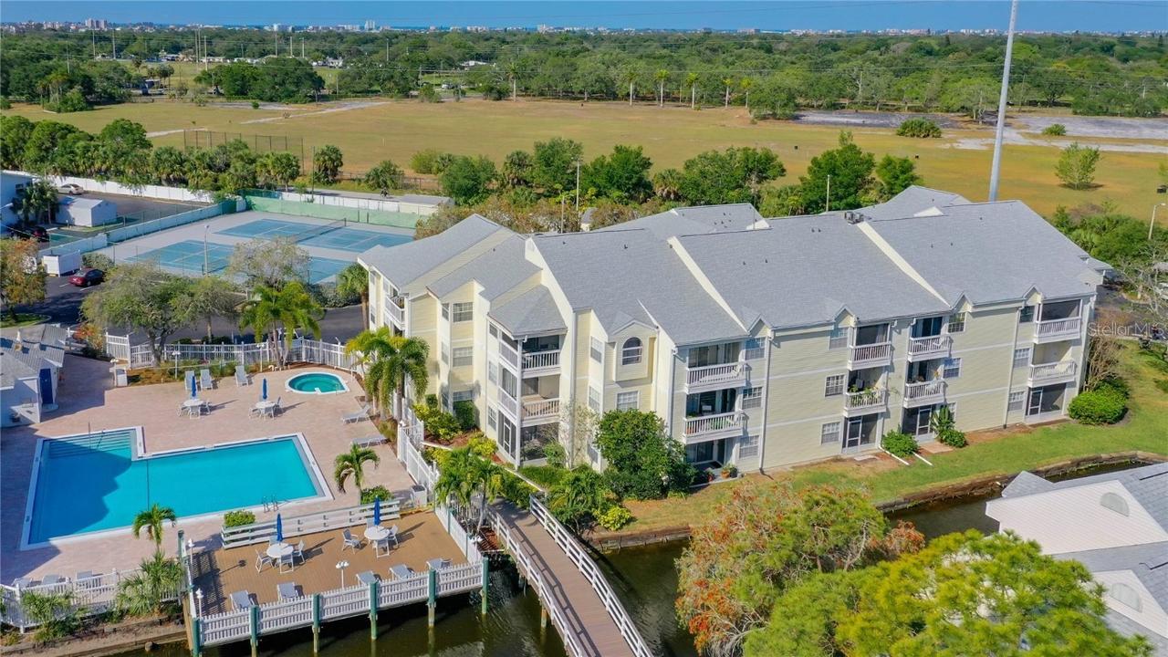 6908 Stones Throw Cir. #10206, St Petersburg, FL 33710