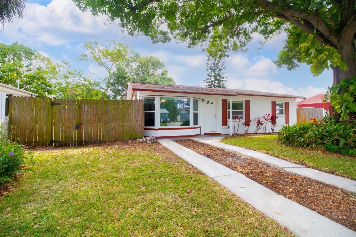 9195 53rd Way, Pinellas Park, FL 33782