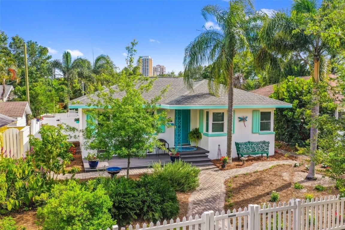 348 11th Ave., St Petersburg, FL 33701