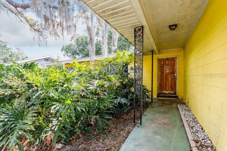 1433 Morganwood Dr., Lakeland, FL 33801
