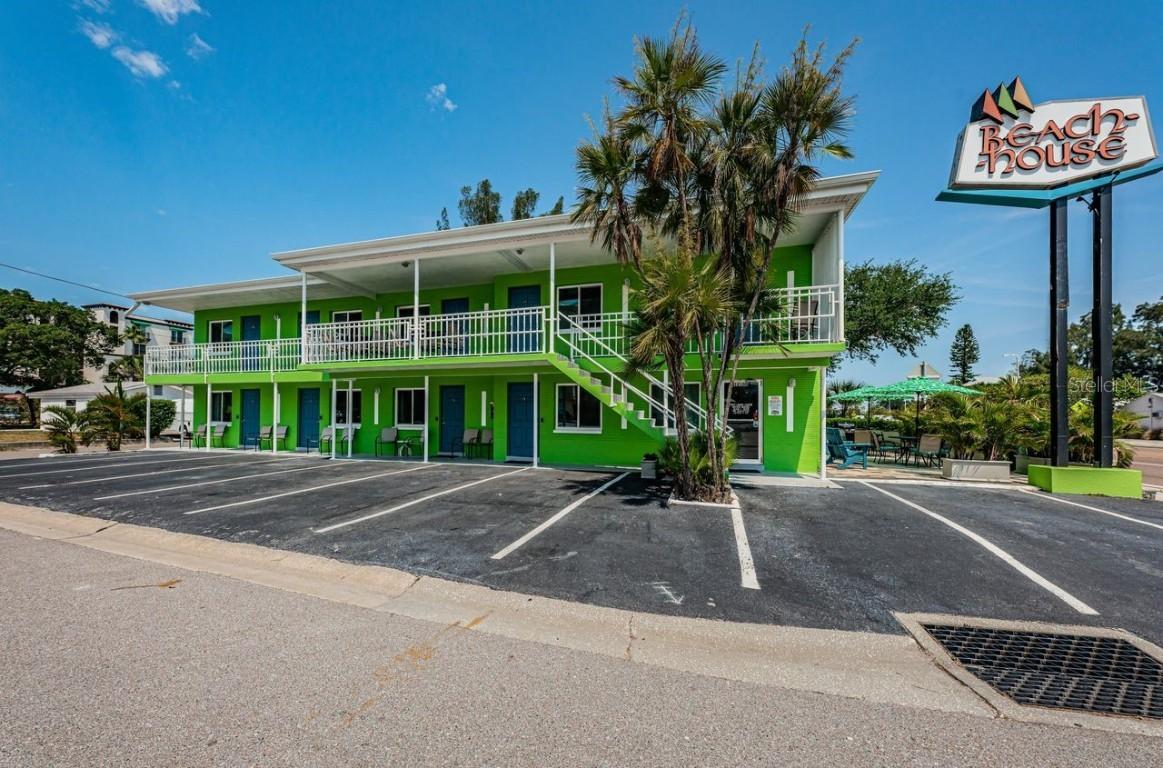12100 Gulf Blvd., Treasure Island, FL 33706