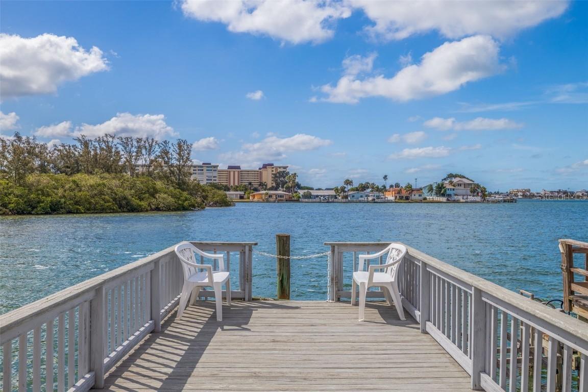 572 Boca Ciega Point Blvd., St Petersburg, FL 33708