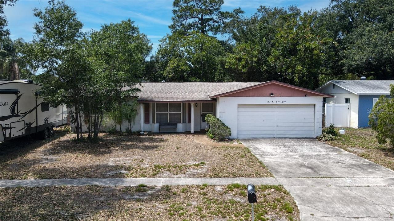 11098 111th St., Largo, FL 33778