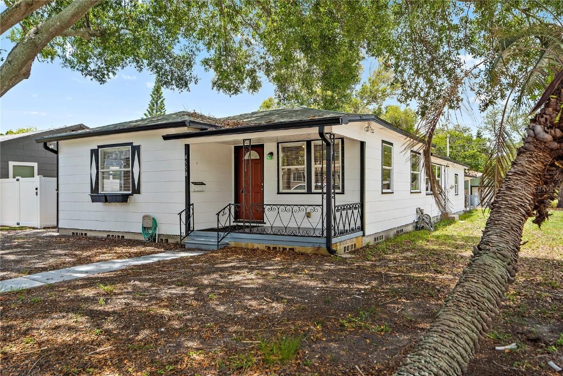 4558 4th Ave., St Petersburg, FL 33713