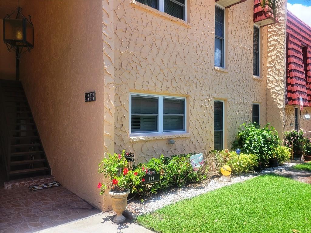 114 Buttonwood Cir., Seminole, FL 33777