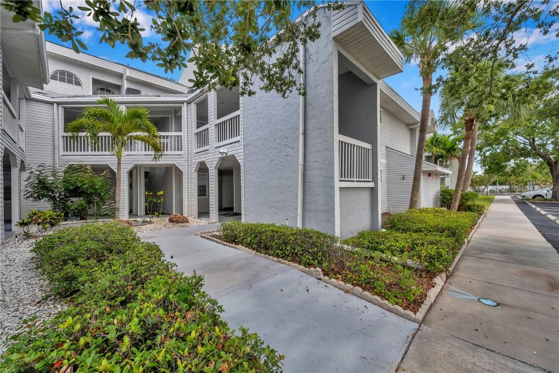 6939 Stonesthrow Cir. #6101, St Petersburg, FL 33710