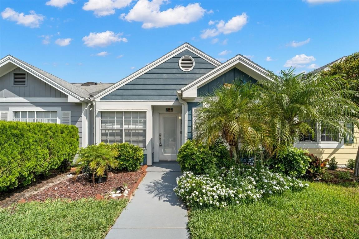 894 Jackson Ct., Palm Harbor, FL 34683