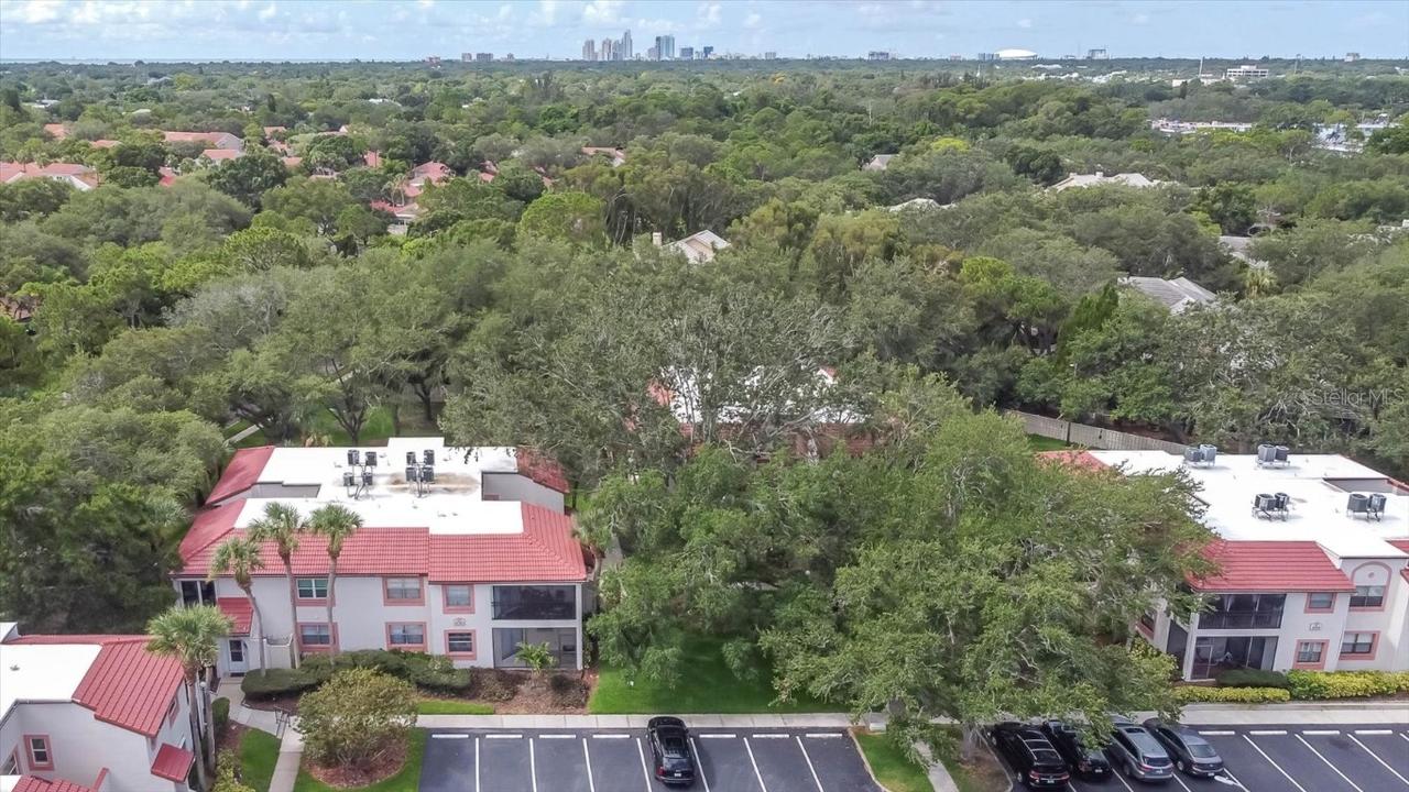 500 Santa Cruz Pl. #G, St Petersburg, FL 33703