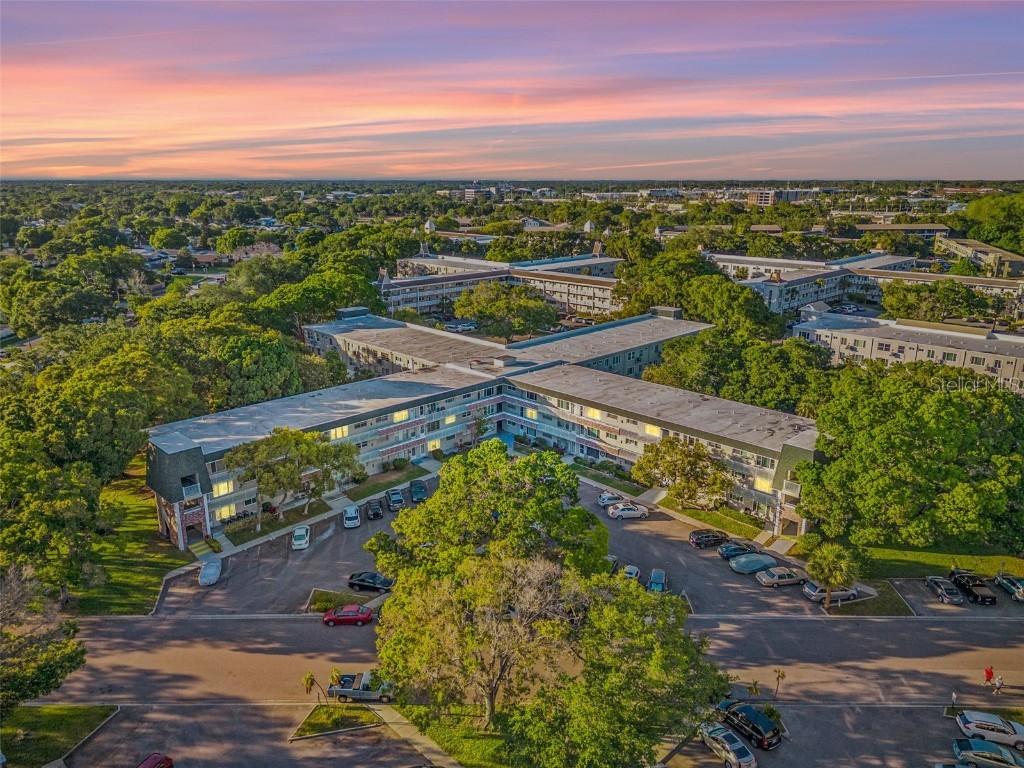 2426 Persian Dr. #18, Clearwater, FL 33763